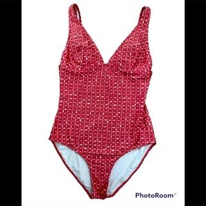 Vineyard Vines Tide-Dye Lighthouse Red Tank One Piece Swimsuit - Medium